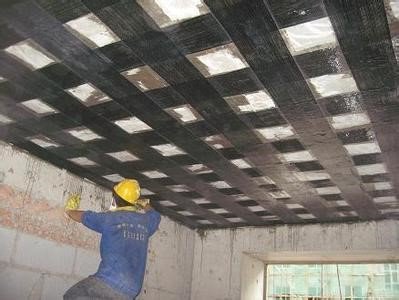 碳纖維加固與粘鋼加固二種工程施工方式對(duì)比