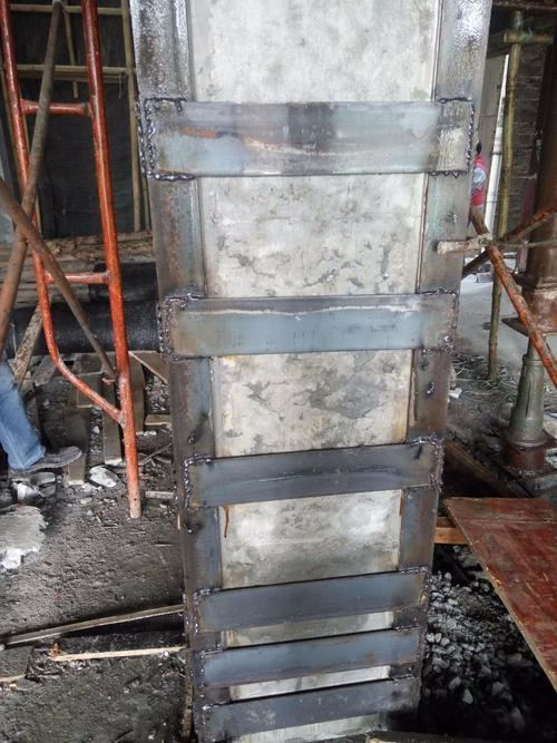 選用環(huán)氧樹脂膠粘鋼膠做粘鋼加固應(yīng)留意的工程施工常見問題