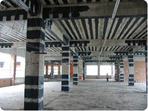 不一樣的工程施工狀況下,是應(yīng)當(dāng)挑選粘鋼加固還是碳纖維加固?